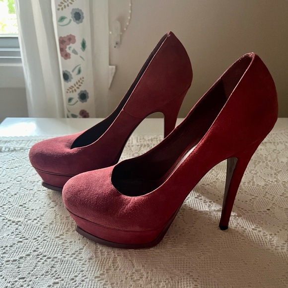 Yves Saint Laurent Burgundy Pumps Size 6 US - Picture 3 of 5